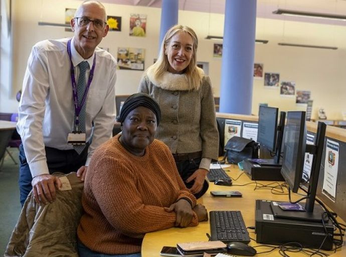 Residents encouraged to get connected and build digital confidence during Get Online Week 2026